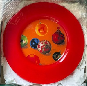 lot 60 image: Decorative Red Rim Plate with Holiday Ornaments - 12-13 in Diameter