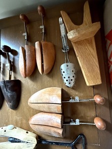 lot 26 image: Vintage Cobblers Tools - Wooden Shoe Lasts & Shaping Forms