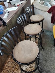 lot 11 image: Bar Stools Cushioned Seats - Black Metal Frame (Lot of 3)