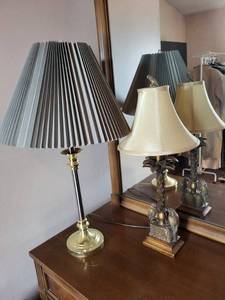 lot 166 image: Vintage Brass Table Lamps - Palm-Tree Bird Base with Beige Shade (Lot of 2)