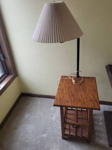 lot 193 image: Lamp on Oak End Table with Beige Pleated Shade