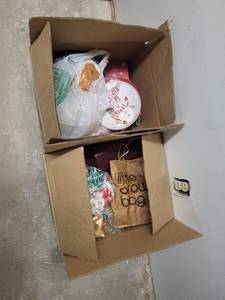 lot 201 image: Holiday Gift Wrapping Supplies - Assorted Ribbons, Gift Bags & Marshmallow Tin Set