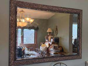 lot 67 image: Ornate Decorative Wall Mirror with Intricate Frame