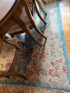 lot 89 image: Royal Palace Handmade Floral Wool Rug 58 x 84 Smoke Blue