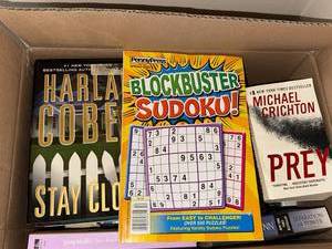 lot 133 image: Collection of Bestselling Fiction Books by Various Authors