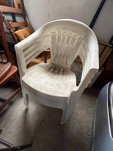 lot 247 image: Four White Stackable Plastic Outdoor Chair