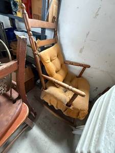 lot 248 image: Vintage Wooden Rocking Chair with Cushion for Restoration