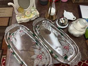 lot 283 image: Decorative Household Lot Glass Trays, Vanity Mirror, Sand Timer, Silver Bell