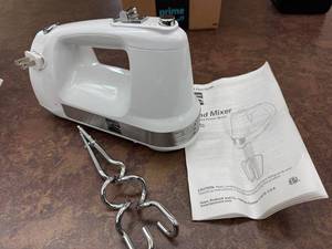 lot 297 image: Kenmore 5-Speed Hand Mixer with Attachments and Manual