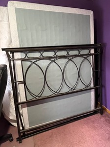 lot 15 image: Bed Frame - Black Metal Circular Ring Headboard, Industrial Style