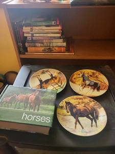 lot 77 image: Horse Books & Decorative Plates Collection - Vintage Marguerite Henry Titles