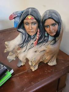 lot 175 image: Native American Bust Sculpture & Assorted Books - Vintage Decor & Ephemera Lot