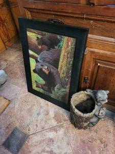 lot 181 image: Bear Framed Print - Bear Family Scene & Carved Bear Statue w Log