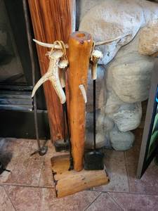 lot 184 image: Rustic Deer Antler Handcrafted Wood Stand for fireplace