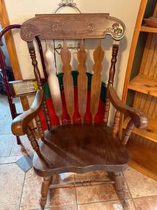 lot 212 image: Antique Carved Wood Rocking Chair - Floral Crest Back, 5 Spindles