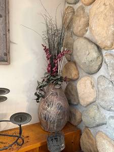 lot 225 image: Bird Motif Teardrop Ceramic Vase - Handmade Rustic Decor