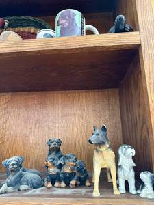 lot 328 image: Dog Figurine Set with Rottweiler Mug - Great Dane, Dachshund & Poodle Figures