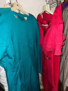 lot 342 image: Liz Claiborne Dresses - Teal & Pink, Size 14