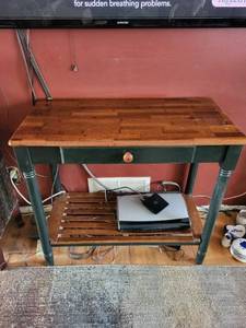 lot 142 image: Console Table with Drawer, Green Legs, 36 x 18 x 33