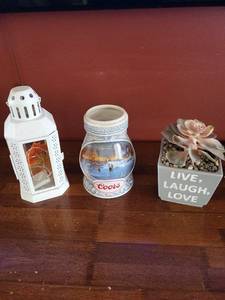 lot 146 image: Coors Seasons of the Heart Beer Stein - 1997 Winter Scene Ceramic Mug