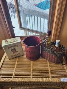 lot 285 image: Sunbonnet Sugar Tin - Farmer Market Bucket & 2 Glass Bottles (Lot of 4)