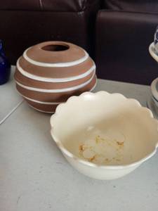 lot 306 image: TreasureCraft Barbara Engan White Scalloped Bowl & Brown Striped Ceramic Jar - Not for Microwave