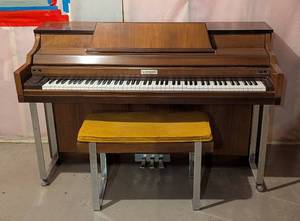 lot 190 image: LL - Kimball Upright Piano - Model S-47225