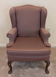 lot 205 image: LL - Vintage High Back Armchair - Purple Diamond-Pattern Upholstery, Carved Wood Legs