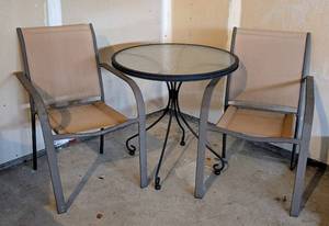 lot 210 image: G - Patio Table & 2 Chairs Set - Round Glass Top