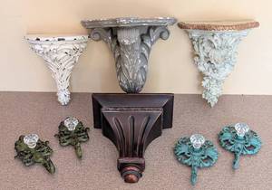 lot 61 image: UL - Decorative Wall Shelves & Ornate Crystal-Knob Hooks - Painted Distressed Finish