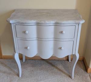 lot 62 image: UL - Grey-Lavender Dresser - 2-Drawer, French Provincial