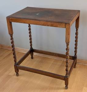 lot 113 image: ML - Vintage Wood Side Table with Twisted Columns