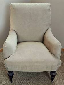 lot 22K image: LR - Pale Sage Green Lightweight Side Chair