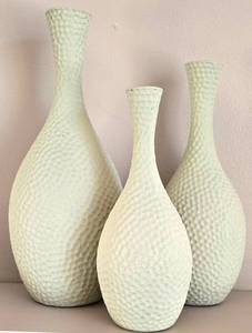 lot 30K image: LR - Vases - Cream Hammered Glass Set of 3
