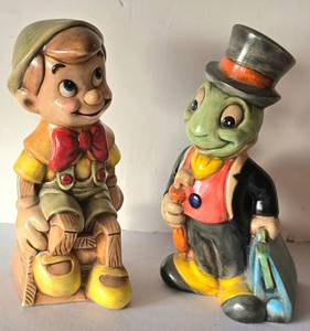 lot 37K image: LR - Walt Disney Ceramic Pinocchio & Jiminy Cricket Figures