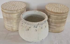lot 46K image: K - Wooden Canisters With Lids Pair and Ceramic Planter