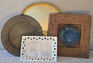 lot 160K image: O - Assorted Home Decor Decorative Trays and Chargers