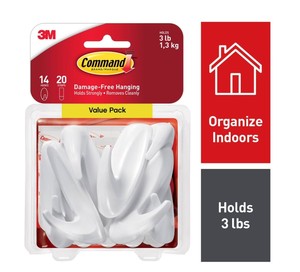 lot 163 image: NEW 3M Command Medium Designer Hooks, White 14 Hooks, 20 Strips