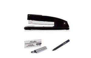 lot 211 image: NEW Swingline S7044401STP Black 20-Sheet Capacity Commercial Desktop Stapler Value Pack
