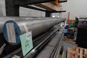 lot 457 image: 6061 Aluminum Round Bar - 5 x 118.25