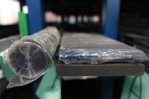 lot 692 image: Stainless Steel Rectangle and Round Bar Stock