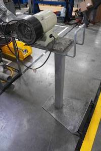 lot 295 image: Jet JBG-8A 8 Bench Grinder on Stand with Belt Attachment