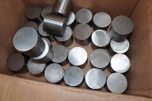 lot 352 image: R56400 Grade 5 Titanium Round Bar Stock