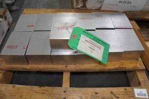 lot 354 image: 6061 Aluminum Blocks