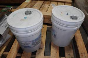 lot 408A image: 10 Gallons AquaVantage 815 GD Ultrasonic Degreaser