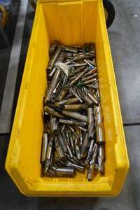 lot 431 image: Large Assortment of Cutting Consumables