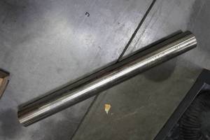 lot 373E image: 718 Inconel Round Bar Stock - 2.5 x 24.125
