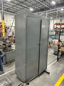 lot 14 image: Heavy Duty Metal Cabinet