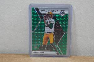 lot 13 image: 2020 Panini Mosaic Jordan Love Rookie Football Card