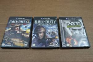 lot 34 image: 3 Nintendo Game Cube Games - Call of Duty & Splinter Cell